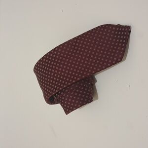 Oleg Cassini by Burma Geometric Marron/ White Necktie  Vintage.